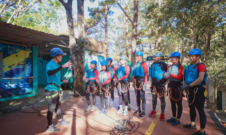 Discover the Ultimate Adventure Tour in Đà Lạt