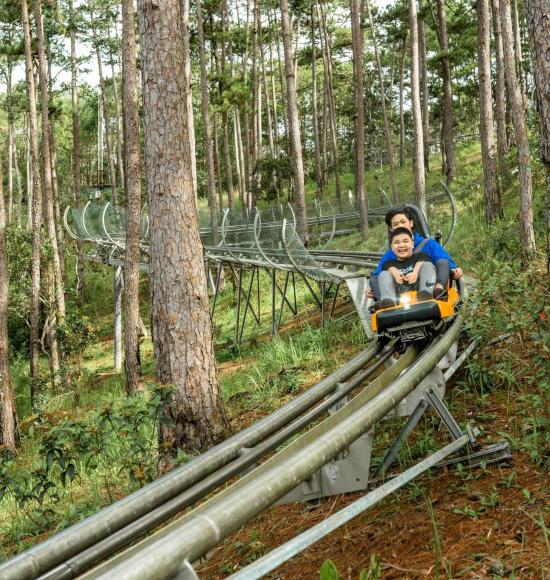 CANYONING TOUR & 2400M  AIPINE COASTER ACTIVITIES